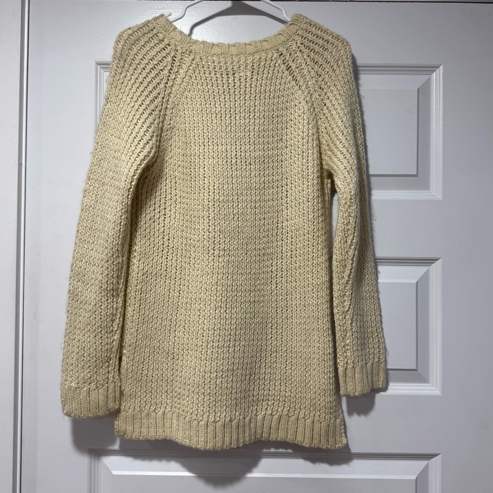 Cream Chunky Knit Sweater with Floral Accents - Picture 6 of 11
